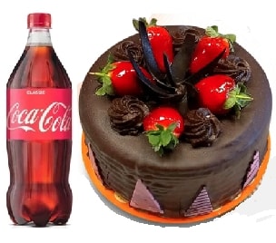 Benzersiz Şölen: Yuvarlak Çikolatalı Pasta ve Cola